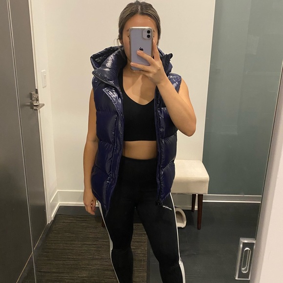 TNA Jackets & Blazers - ✨NWOT✨ TNA The Super Puff Vest Navy Blue Gloss